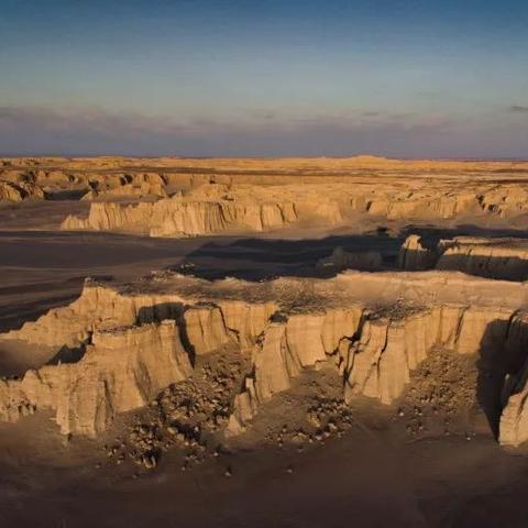 探秘地下城与古堡修改版：全新玩法、更多关卡，体验绝无仅有的冒险之旅